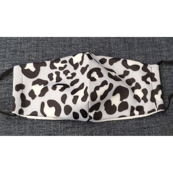 2 Ply Soft Blue Leopard Face Mask - Picture 2 of 4